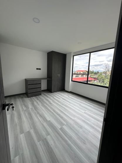 Hermosas Casas en Cota de 155 Mts2 - Garaje doble y excelentes zonas verdes !!